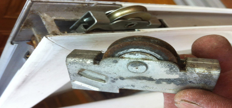 screen door roller repair in Oroville